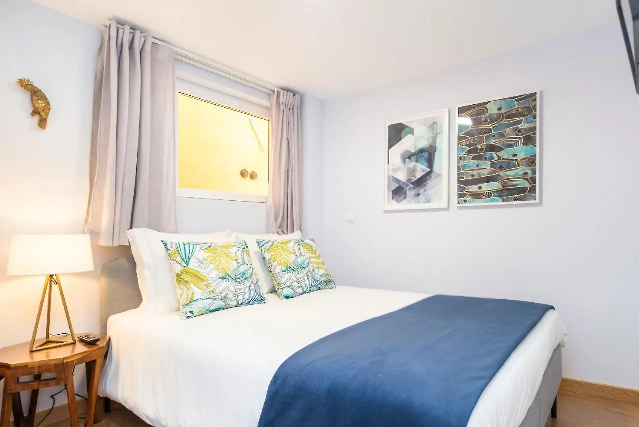 Perfect 1 Bed In Chiado With Aircon Lägenhet Lisboa