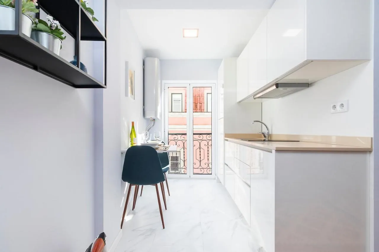 리스본 Perfect 1 Bed In Chiado With Aircon 아파트
